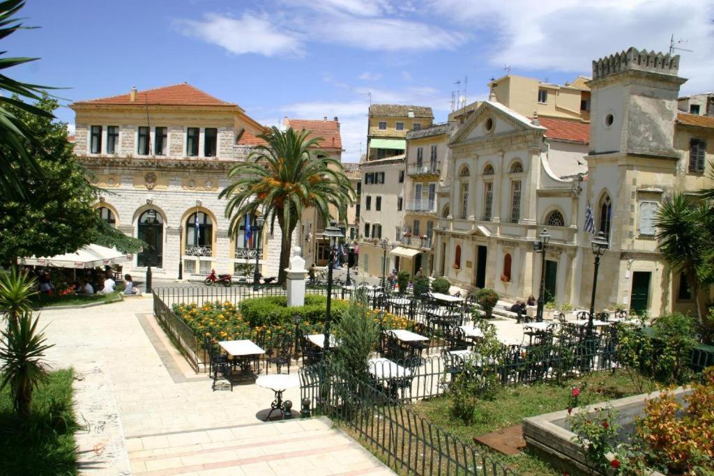 Апартаменты Gardelis Gardens Бенитсес Экстерьер фото