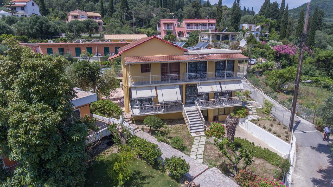 Апартаменты Gardelis Gardens Бенитсес Экстерьер фото